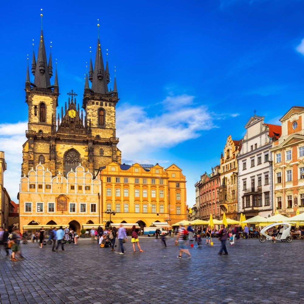 Szkolne Szlaki | UlaTravel Aktywna Praga – Izery, wodospady   i integracyjna  gra  terenowa